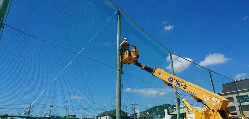 スポーツ施設　神戸市立 新商業高等学校　平成28年施行予定テニスコート施工-施工中