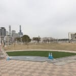 スポーツ施設　メリケンパーク　人工芝設置工事